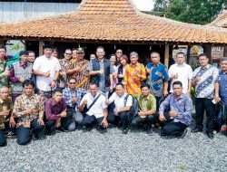 Bertemu Tokoh Lintas Agama Banjarnegara, Ketua MPR RI Bamsoet Ngobrol Perkara Iman (NGOPI) Ajak Tebarkan Pesan Perdamaian di Pemilu 2024