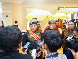 Ketua MPR RI Bamsoet dan Putra Sulung Megawati Soekarno Putri, Mohammad Rizki Pratama (Tatam) Mendapat Gelar Dato’ Sri Utama dari Sultan Kotapinang XIV