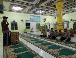 Sholat Isya & Taraweh Ramadhan Keliling  Di Masjid Nurul Huda, Kapolsek Tambusai Ajak Masyarakat  Tingkatkan Persatuan