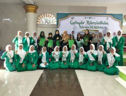 Jadi Keynot Speacker Talk Sow Parenting Fatayat NU Kota Tangerang, Margareth Memberikan Tips Mengontrol Anak Main Gadget