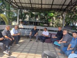 Demi Kondusif di Jawa Barat Ketua Umum Manggala Garuda Putih H. Jhony Hidayat, SH datangi Polrestabes