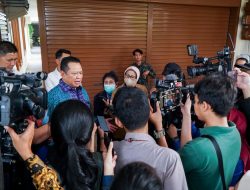 Temui Wakil Presiden RI ke-6 Try Sutrisno, Ketua MPR RI Bamsoet Terima Aspirasi Terkait Kajian Mendalam Amandemen UUD 1945 Secara Menyeluruh
