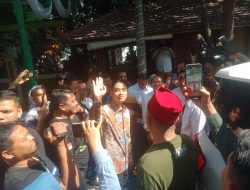 Gibran Rakabuming Raka di Kediaman Khofifah Indar Parawansa