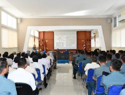 Ingatkan Bahaya Judi dan Pinjaman Online, Danlanal Sabang Laksanakan Tatap Muka dan Jam Komandan*