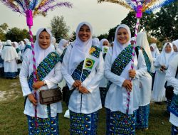 Bersama Masyarakat Bintan, Jalasenastri Lanal Bintan Turut Ramaikan Peringatan Tahun Baru Islam 1446 H