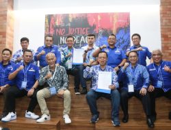 Ketua Umum DPP Partai Demokrat Agus Harimurti Yudhoyono Tandatangani Rekomendasi Pasangan Bedas Maju di Pilkada Bandung 2024