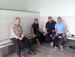 Patroli 1052 Polsek Metro Tanah Abang Patroli Siang Hari Dan Sambangi Karyawan Dan Driver PT Harita Group