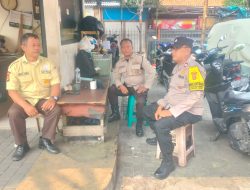 Bhabinkamtibmas Johar Baru Patroli Dialogis Di Gedung UKM Ikan Hias Johar Baru.