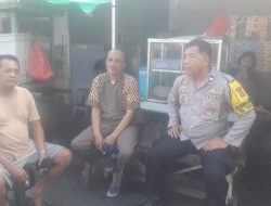 Patroli Dialogis Bhabinkamtibmas Kelurahan Tanah Tinggi Sambang Imbau Warga