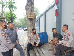 Sambangi Warga, Anggota Patroli Polsek Metro Gambir Ciptakan Ketertiban dan Keamanan di Lingkungan Gambir