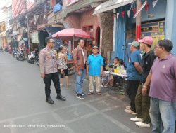 Bhabinkamtibmas Kelurahan Kampung Rawa Patroli Dialogis Sampaikan Pesan Kamtibmas Kepada Ketua RT dan RW