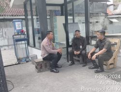 Bhabinkamtibmas Kelurahan Kemayoran Melaksanakan Kegiatan Sambang Dan Patroli Dialogis