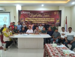 Aiptu Suhartono Hadiri Rapat Pleno Terbuka Rekapitulasi Daftar Pemilih Hasil Perbaikan (DPSHP) Pada Pemilihan Gubernur Dan Wakil Gubernur Tahun 2024 Kelurahan Kebon Kacang