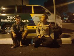 Patroli Dini Hari 1051 Samapta Polsek Metro Tanah Abang Dan Sambangi Petugas Keamanan Kantor Bawaslu Kota Administrasi Jakarta Pusat