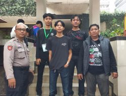 Anggota Polsek Cempaka Putih Pengamanan Turnamen Futsal