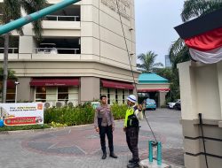 Patroli Sore Hari 1052 Samapta Polsek Metro Tanah Abang Dan Sambangi Security Apartemen Somerset