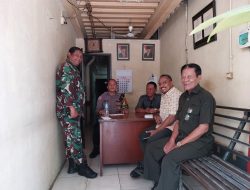 Bhabinkamtibmas Kelurahan Melawai Bersama Unsur 3 Pilar Sosialisasikan Pilkada Damai dan Kamtibmas