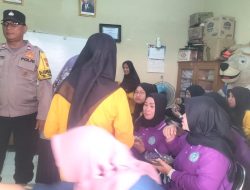 Kegiatan PSN (Pemberantasan Sarang Nyamuk) Kader Jumantik RW 11 Kelurahan Johar Baru