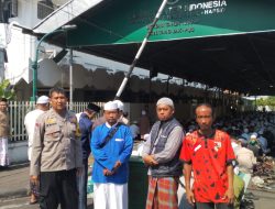 Banit Bhabinkamtibmas Kwitang Pemantauan Dan Pengamanan Pengajian Mingguan Di Islamic Center Kwitang