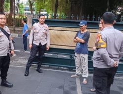 Patroli Kota 1042 Polsek Metro Menteng Berikan Pelayanan Warga Melalui 110 Bebas Pulsa