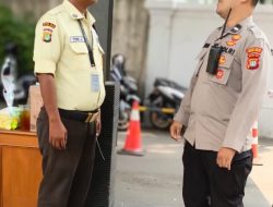 Patroli Siang Hari 1053 Samapta Polsek Metro Tanah Abang Dan Sambangi Security Gedung BPK RI