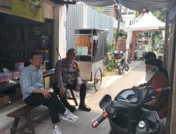Bhabinkamtibmas Kelurahan Menteng Sambang Lingkungan Warga Rw 06