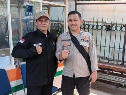 Patroli Kota 1042 Menteng Sambang Petugas Keamanan Rel Kereta Api