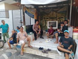 Jaga Aman Kamtibmas Menjelang Pilkada, BhabinkamtibmasTanah Tinggi Melaksanakan Patroli Dialogis dan Sambang Warga