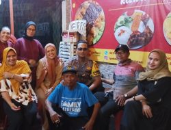 Patroli Dialogis Bhabinkamtibmas Kampung Rawa Sambangi Warganya Mengajak Guyub dan Rukun Dalam Pilkada