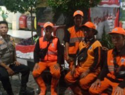 Bhabinkamtibmas Galur Menjelang Pilkada Berikan Imbauan Kamtibmas Kepada Petugas PPSU Kelurahan