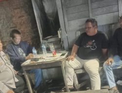 Bhabinkamtibmas Petamburan Patroli Dialogis Dan Kunjungi Poskamling RW 07 Dini Hari Menjelang Pilkada