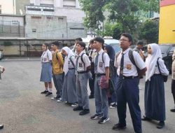 Bhabinkamtibmas Polsek Metro Tanah Abang Berikan Penyuluhan Kepada Pelajar