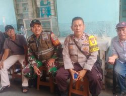 Bhabinkamtibmas Paseban Dan Babinsa Menjelang Pilkada DKI Jakarta, Intens Mendengarkan Masukan Dari Warga