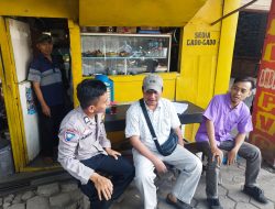 Sambang  warga dalam rangka cooling system jelang Pilkada, Bhabinkamtibmas sampaikan hal penting