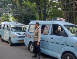 Kapolsubsektor Pegangsaan Pemantauan  Titik Kumpul Di Taman Amir Hamzah