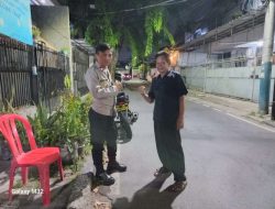 Patroli Wilayah Kapolsubsektor Kayu Awet Sambang Ke Pos Kamling RW 10 Johar Baru