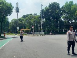 Pengaturan Lalin Siang Hari Persimpangan Jalan Taman Suropati