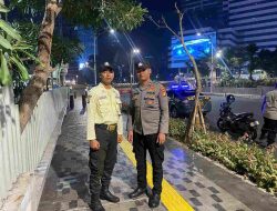 Patko 1052 Patroli Dini Hari, Strong Point Jalan Karet Pasar Baru Timur Dan Berikan Imbauan Kepada Security City Walk