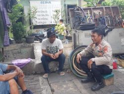 Kapolsubsektor Tanah Tinggi Melaksanakan Kegiatan Sambang dan Patroli Dialogis