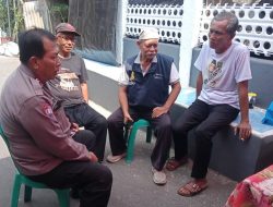 Bhabinkamtibmas Kelurahan Harapan Mulia melaksanakan kegiatan Sambang dan Patroli Dialogis