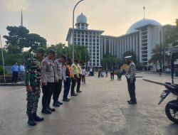 Polsek Sawah Besar dan Tiga Pilar Gelar Apel Antisipasi Parkir Liar dan PKL di Masjid Istiqlal
