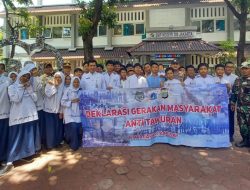 Tumbuhkan Rasa Cinta Tanah Air Dan Nasionalisme, Polisi Gencarkan Gerakan Anti Tawuran SMPN 280 Jakarta