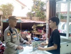 Patroli Dialogis Kapolsubsektor Galur Sambang dan Berikan Imbauan kepada Pemilik Toko Emas