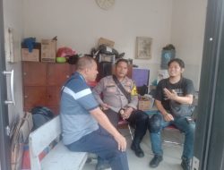 Bhabinkamtibmas Kelurahan Gunung Sahari Selatan Melaksanakan Kegiatan Patroli dan Sambang Dialogis