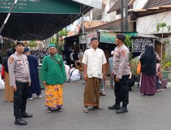 Jelang Pilkada Aman Dan Kondusif, Unit Samapta Polsek Senen Monitoring Dan Amankan Giat Pengajian Rutin Islamic Center
