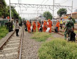 Bhabinkamtibmas Kelurahan Harapan Mulia Melakukan Monitoring Kegiatan Posyandu Balita dan Lansia
