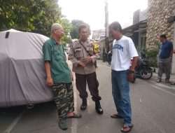 Gencarkan Pilkada Damai Tahun 2024, Bhabinkamtibmas Ajak Tokoh Masyarakat Agar Bahu Membahu Menjaga Keamanan Dan Ketertiban Masyarakat