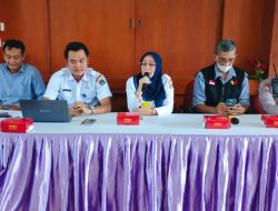 Bhabinkamtibmas Kelurahan Gunung Sahari Selatan Melaksanakan Kegiatan Rapat Koordinasi Persiapan Pilkada DKI Jakarta Tahun 2024 dan Launching Posko Bersama Pilkada DKI Jakarta Tahun 2024 Tingkat Kelurahan