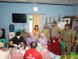 Patroli Dialogis Bhabinkamtibmas Galur bersama Satpol PP., Monitoring Kegiatan Posyandu Lansia di Pos Sekretariat RW 03