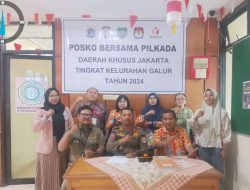 Bhabinkamtibmas Bersama ASN Dan Satpol. PP, Menempati Posko Bersama Pilkada Kelurahan Galur.